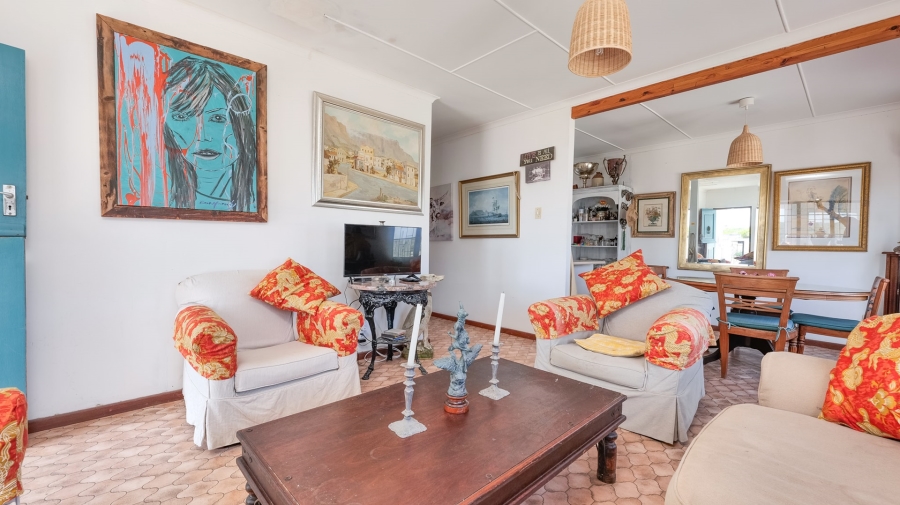 6 Bedroom Property for Sale in Arniston Western Cape